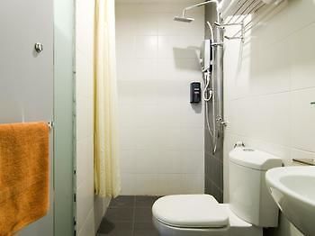 8 Days Boutique Hotel @ Mount Austin Jb Johor Bahru Exteriör bild